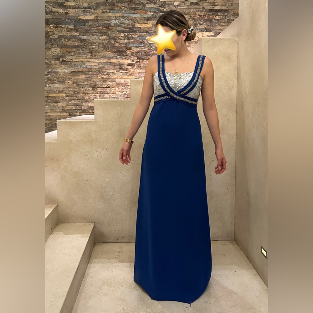 Gorgeous blue gown